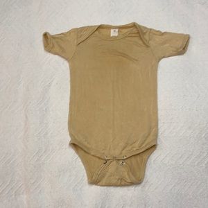 Kate Quinn Bamboo 6-12m bodysuit